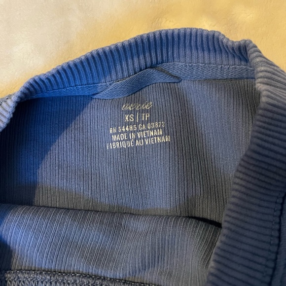 Aerie Crewneck - Picture 2 of 2